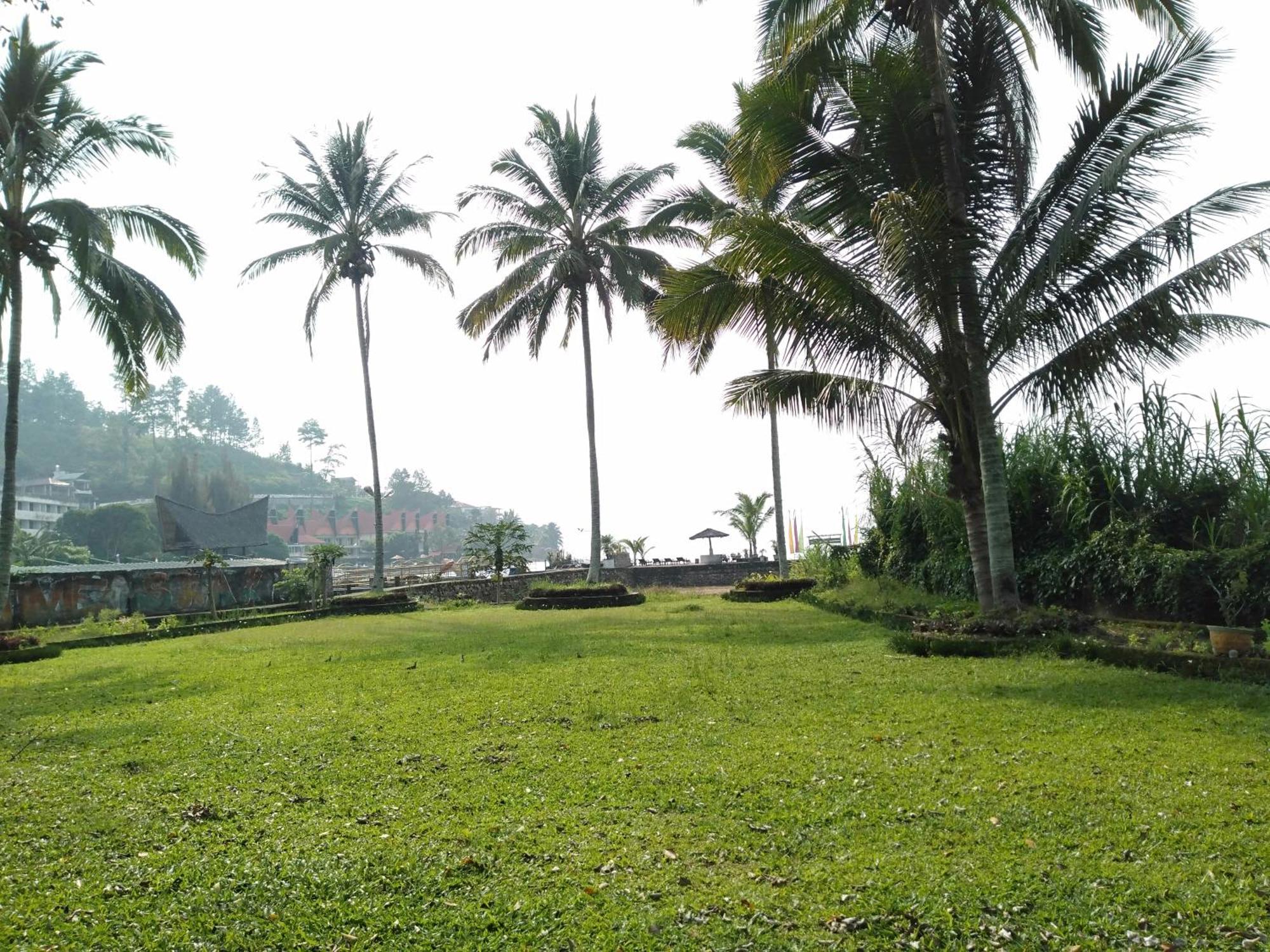 Bagus Bay Homestay Tuk Tuk Exterior foto