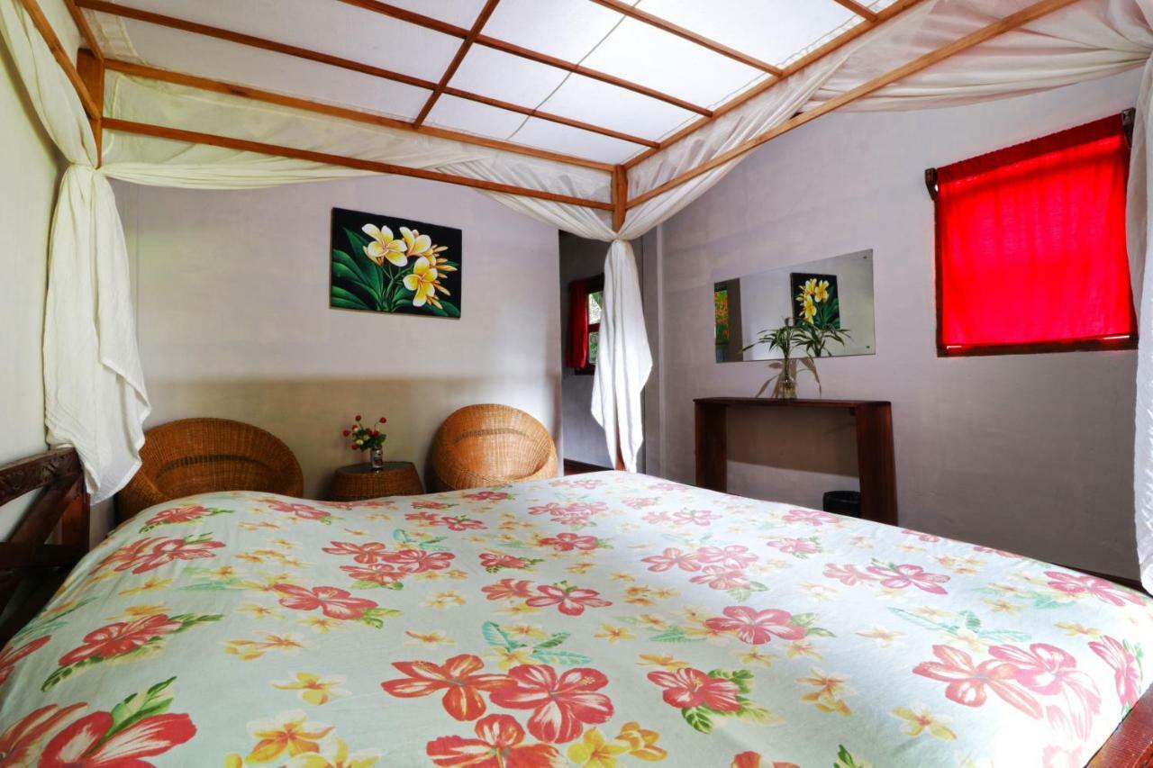 Bagus Bay Homestay Tuk Tuk Exterior foto