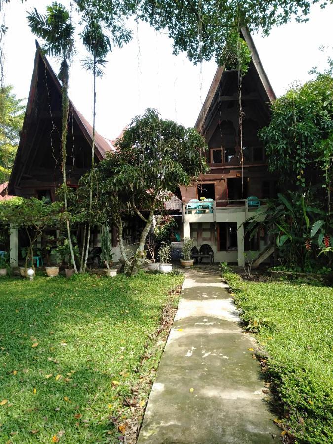 Bagus Bay Homestay Tuk Tuk Exterior foto