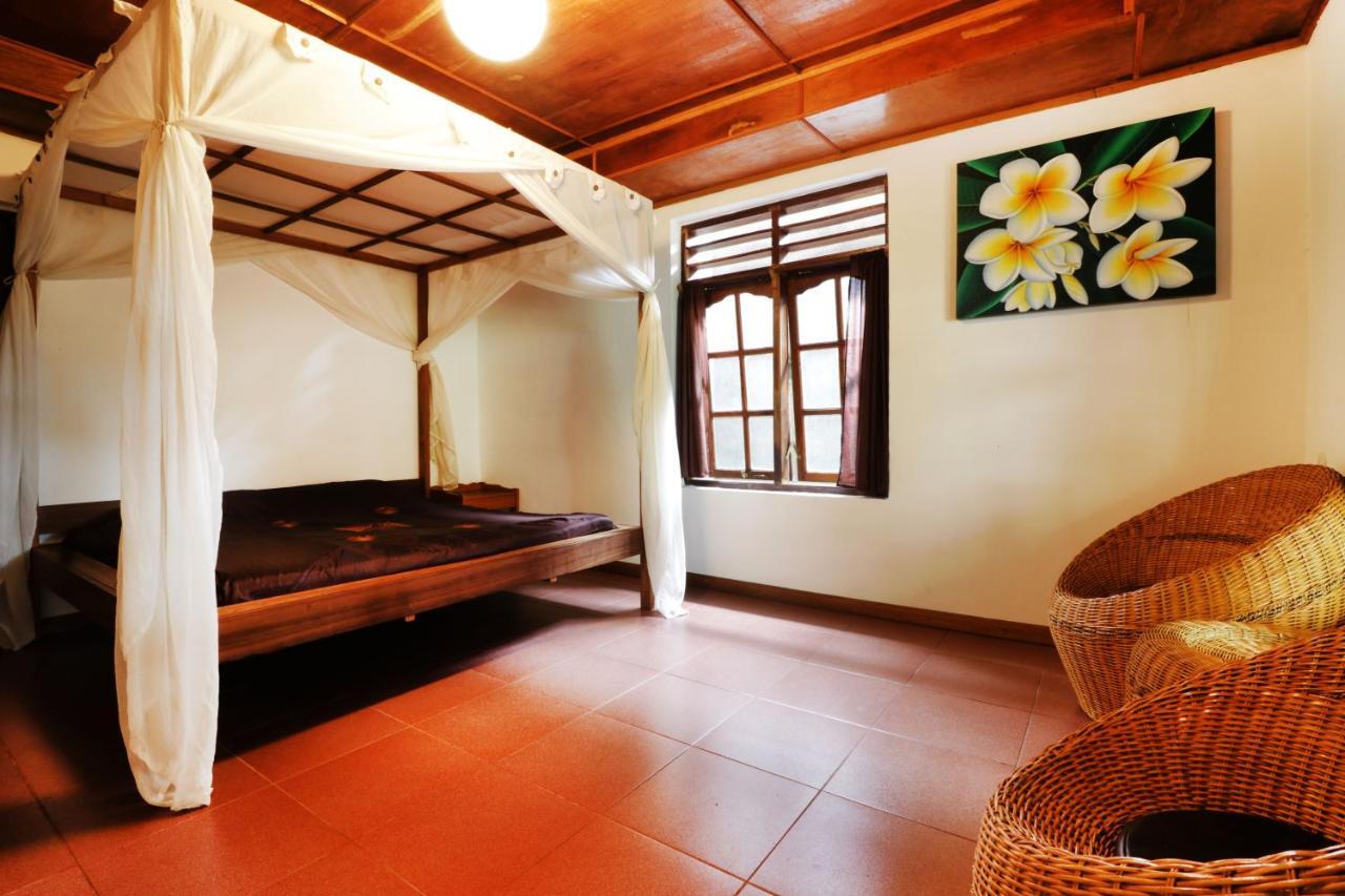 Bagus Bay Homestay Tuk Tuk Exterior foto