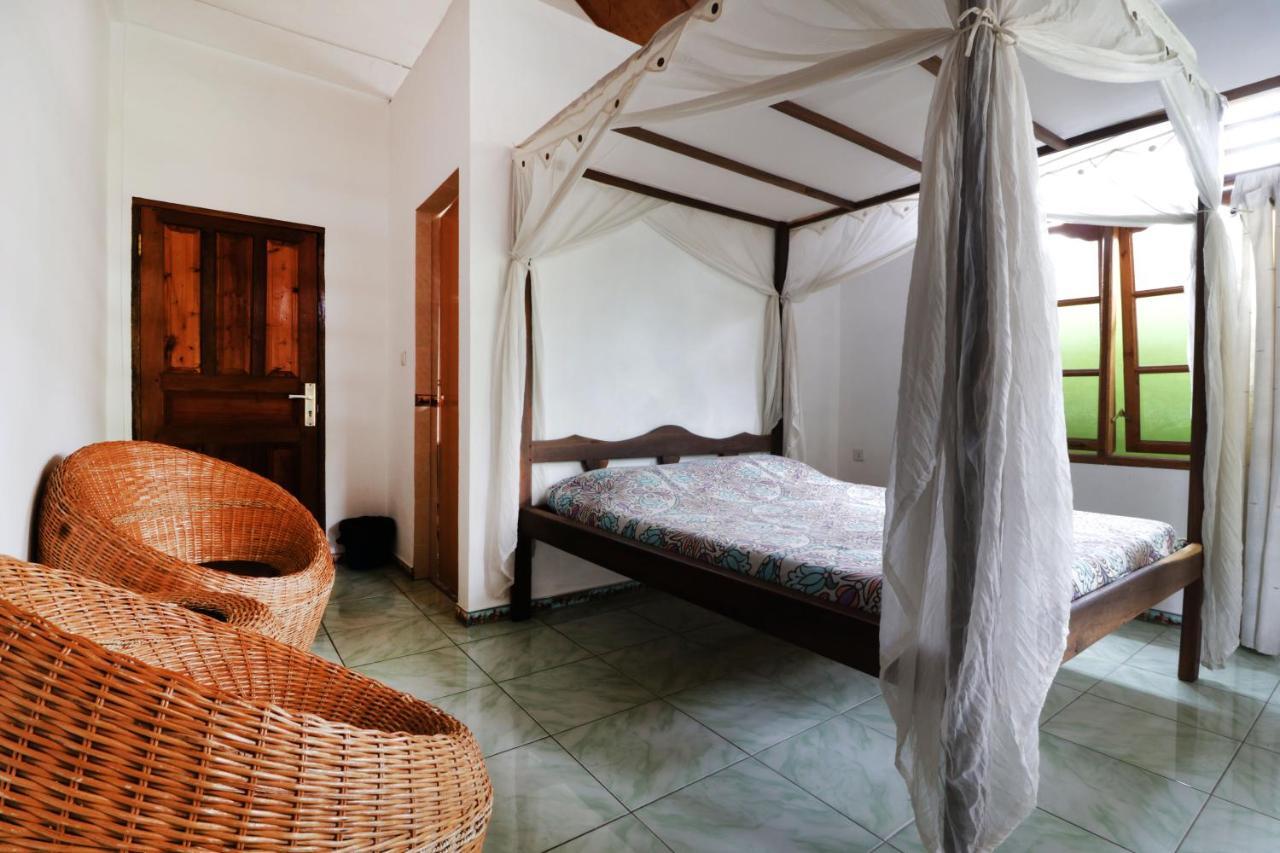 Bagus Bay Homestay Tuk Tuk Exterior foto